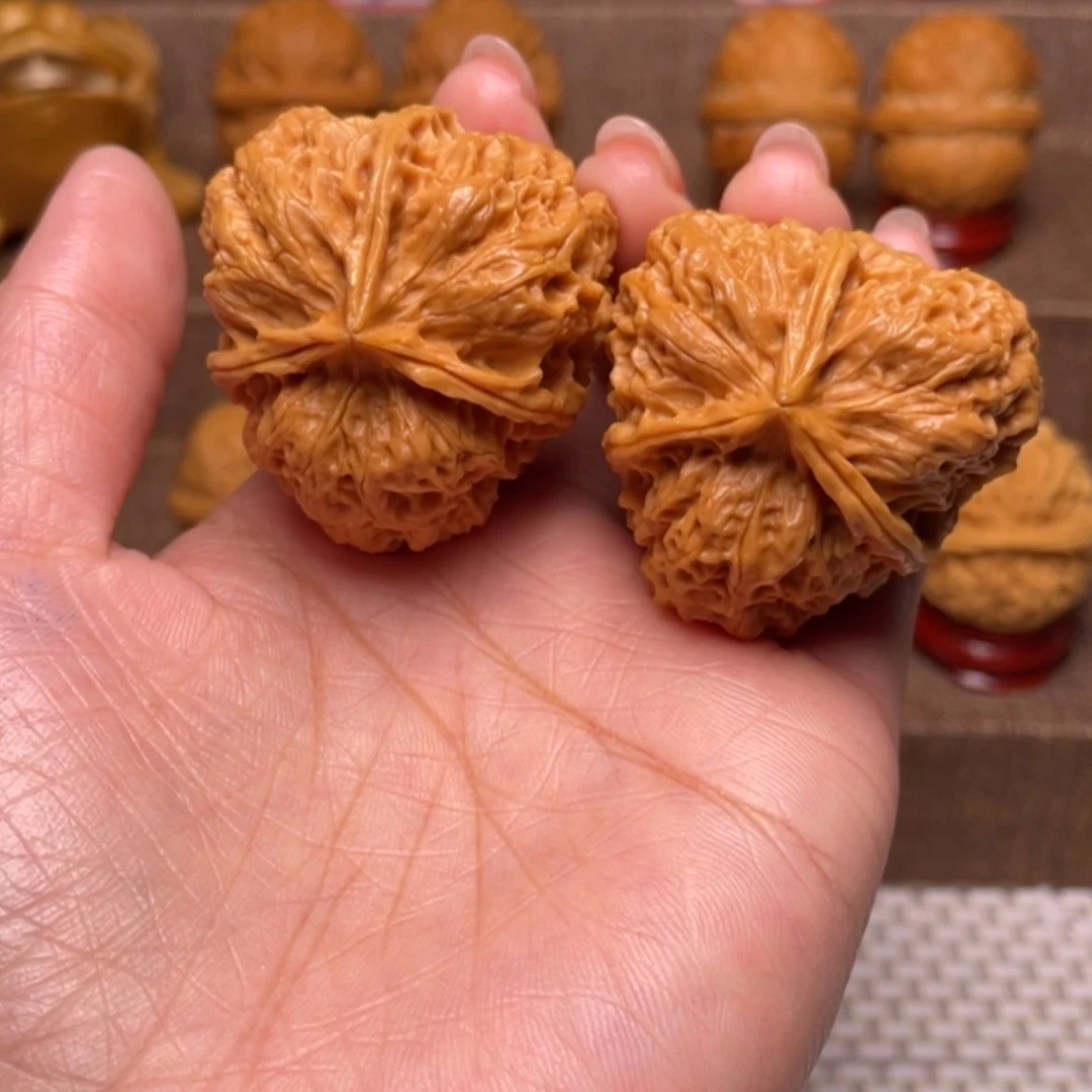【闪购商品】文玩核桃把件秦*10