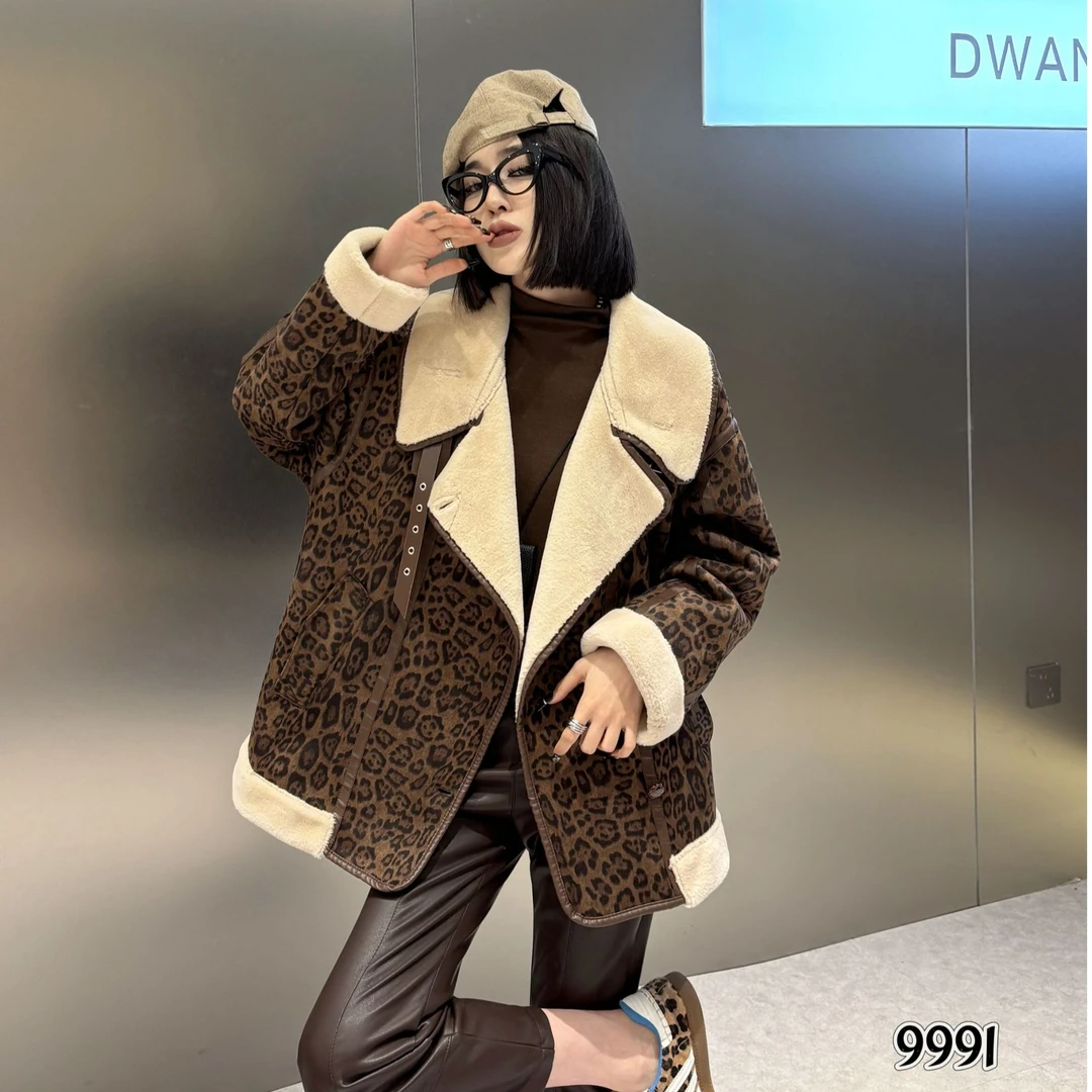 D9991 欧货韩版气质翻领毛边厚款高级感豹纹外套