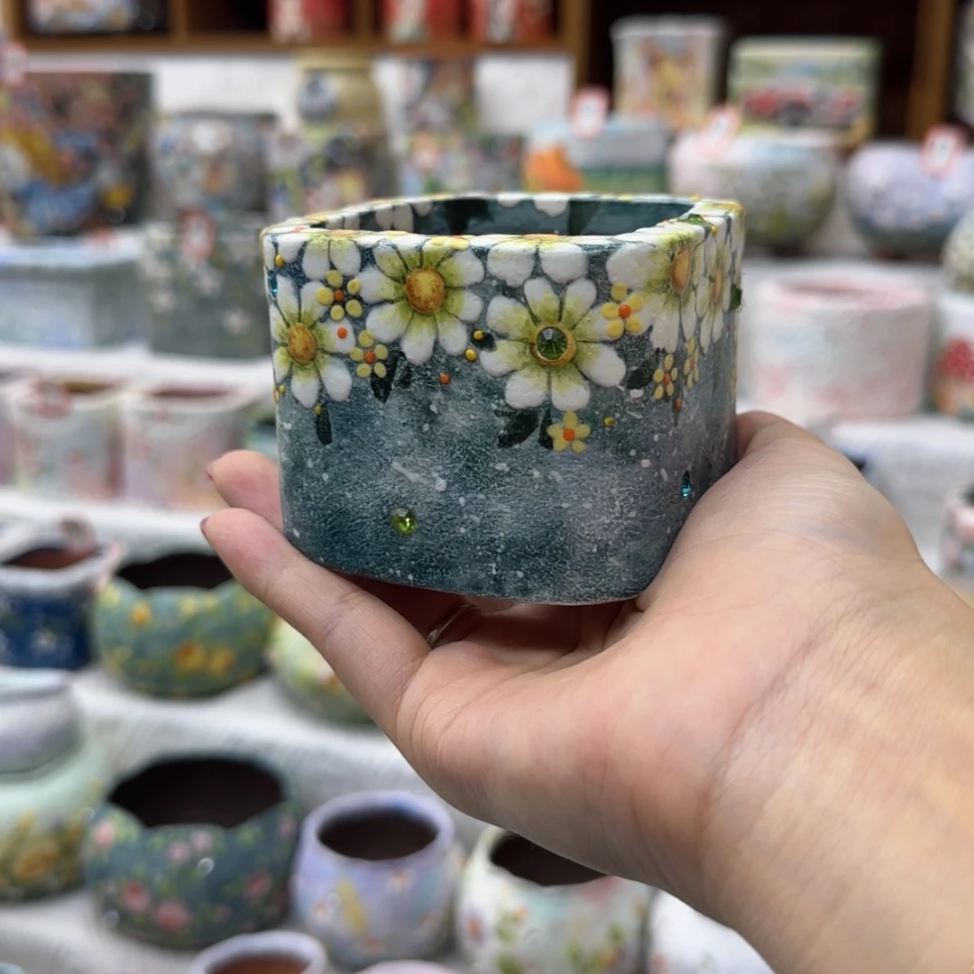 红陶20CM(含)-50CM(不含)L****?