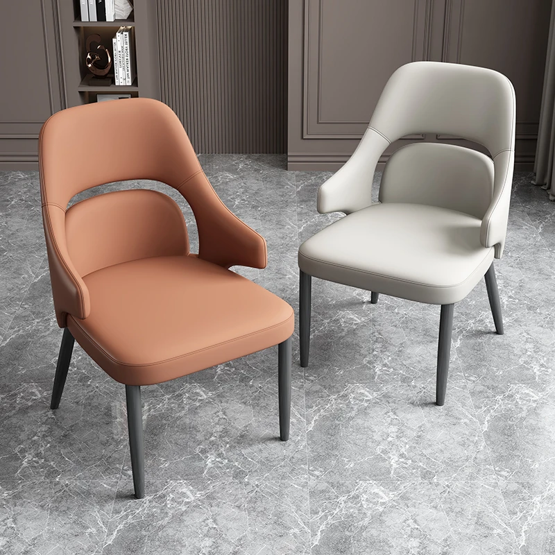 意式轻奢高级感餐椅现代简约家用餐桌椅新款酒店高端靠背扶手椅子