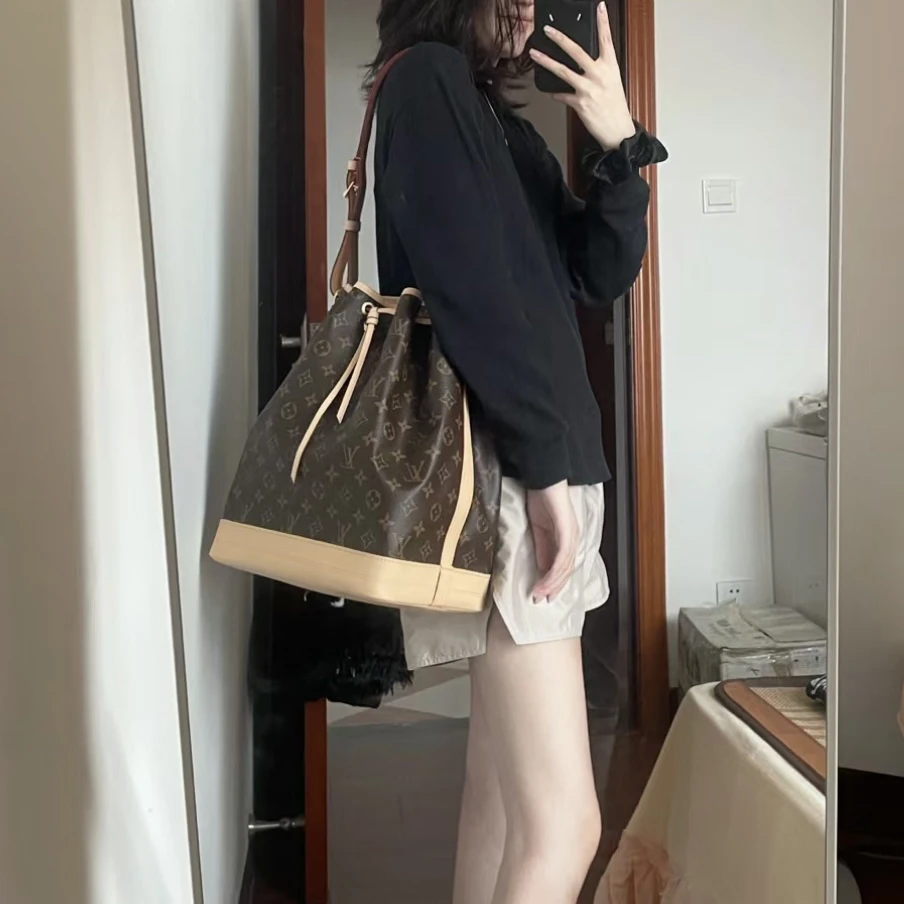 95新 LouisVuitton/路易威登 LV/抽绳大水桶包/送中检/