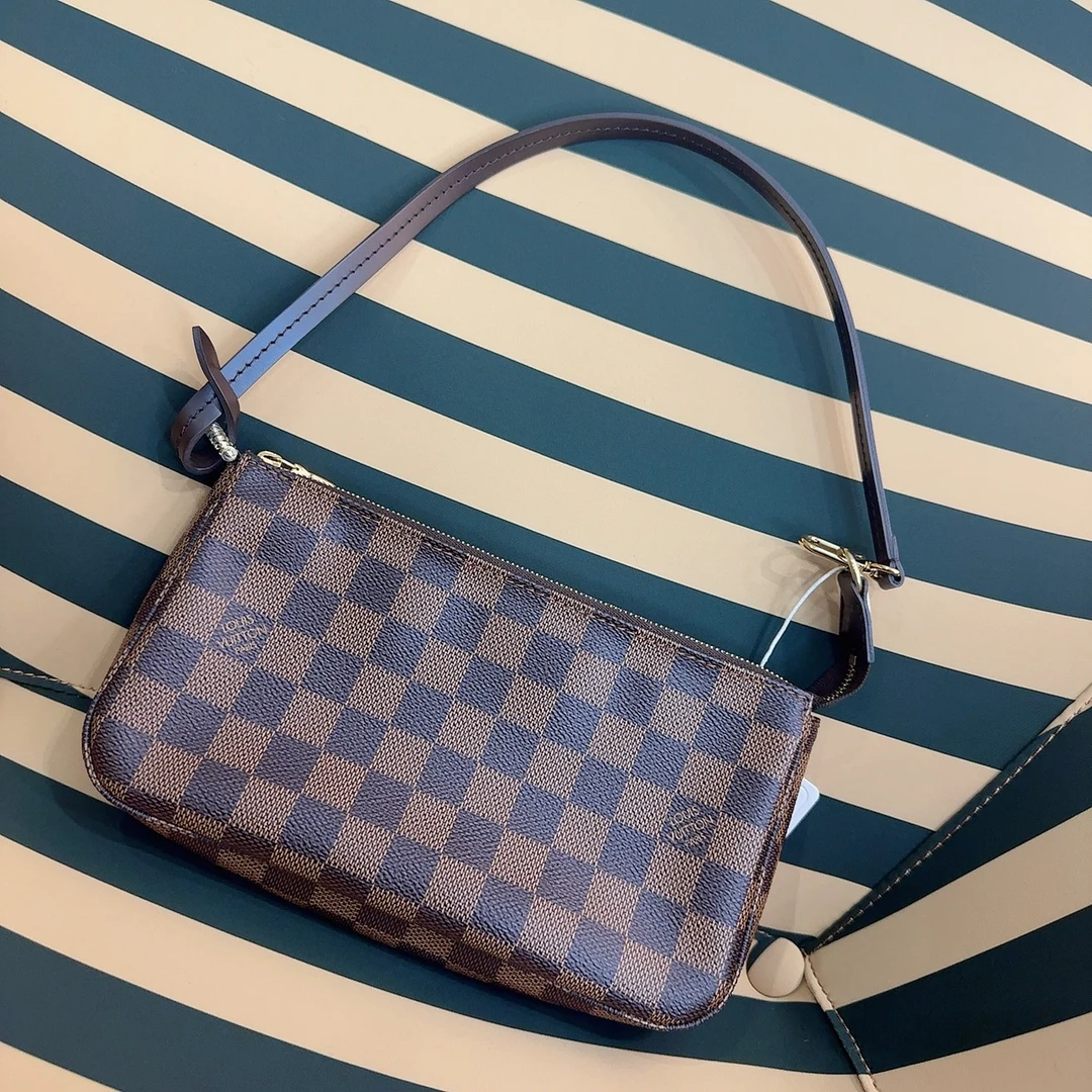 95新 LouisVuitton/路易威登 LV/现代款棋盘格大麻将单肩包/jm175