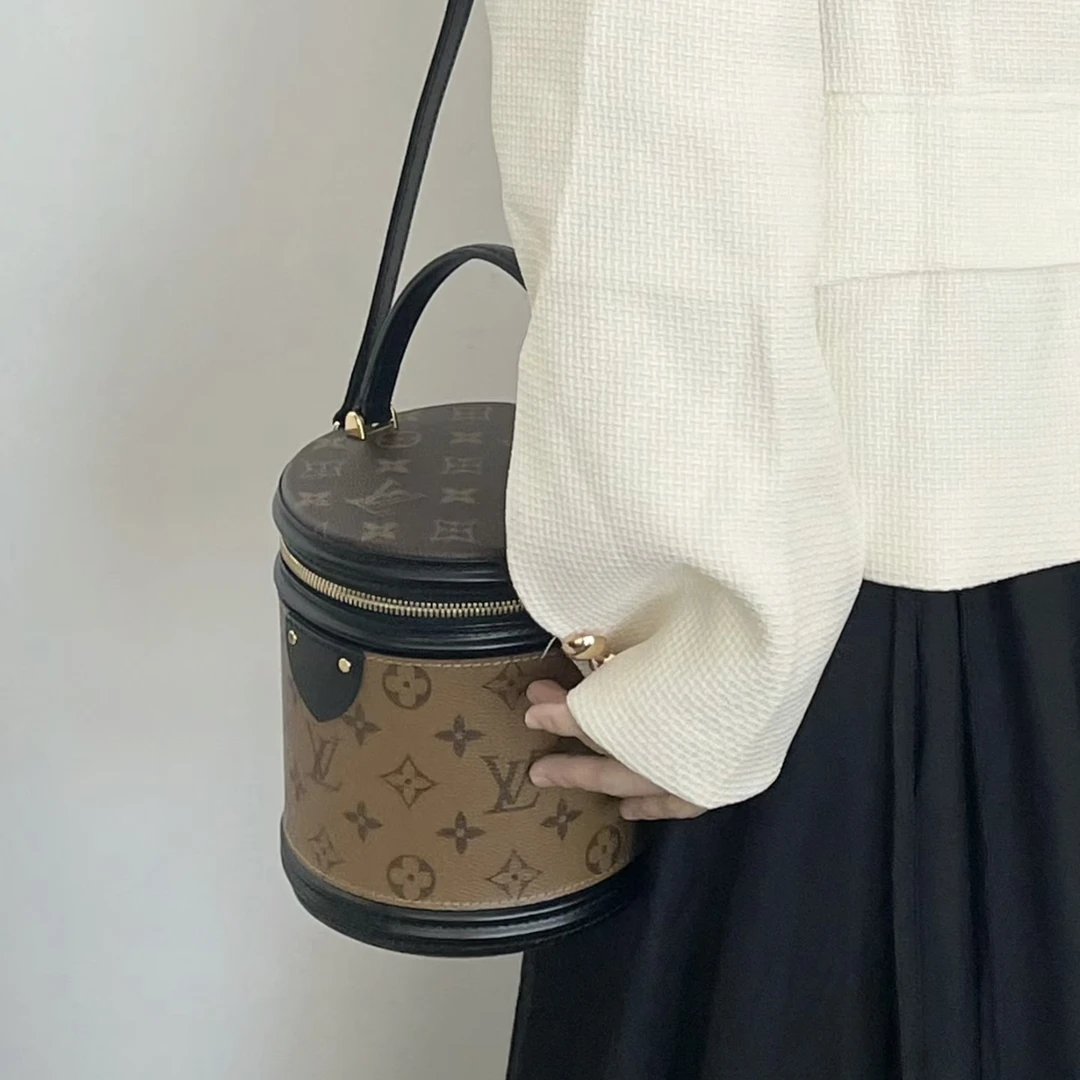 95新 LouisVuitton/路易威登 LV/发财桶手提斜挎包/送中检/