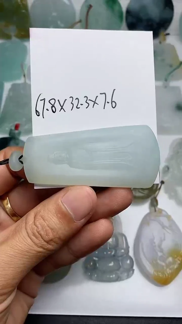 【闪购商品】定制翡翠未镶嵌观音