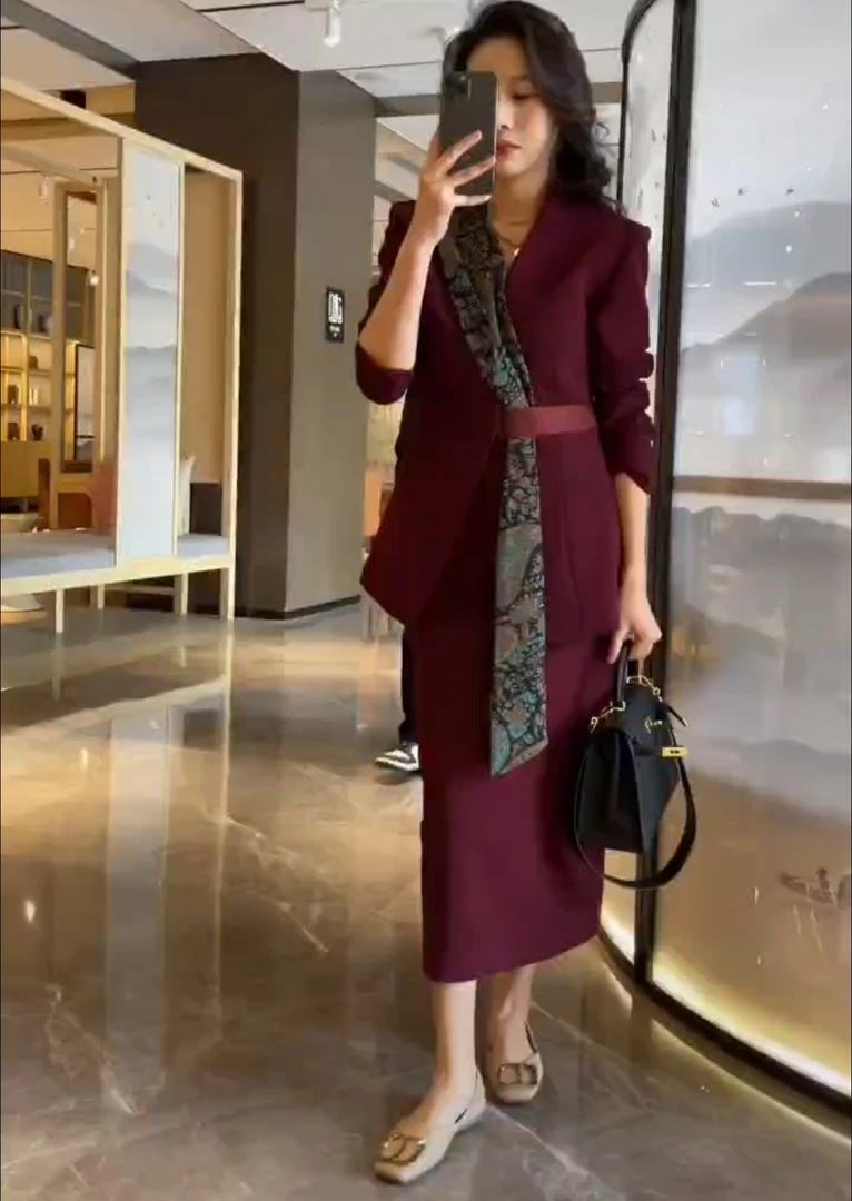 高级飘带两件套秋季新款外穿小众西服西装外套+气质半身裙套装潮