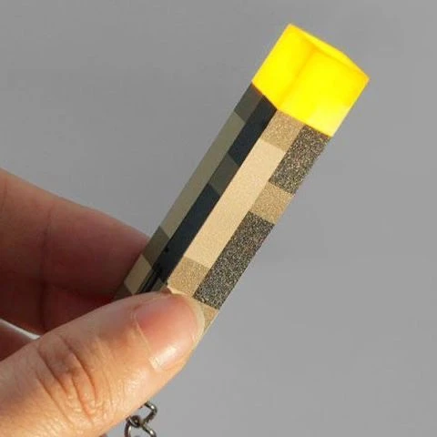 minecraft世界火炬发光钥匙扣迷你火把周边模型挂件玩具