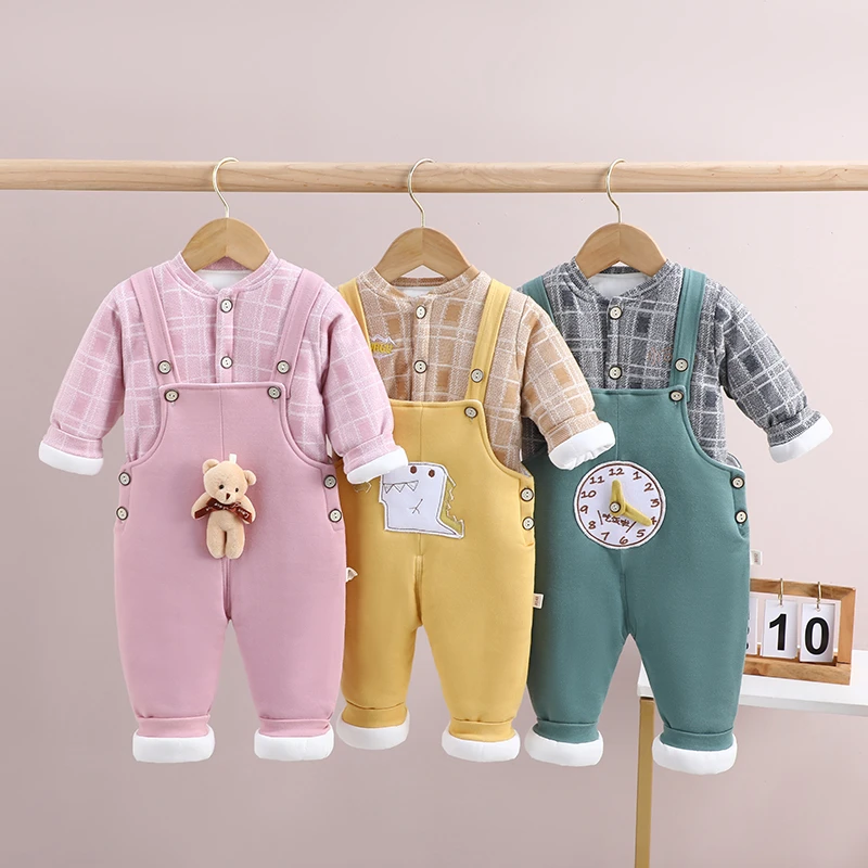 宝宝保暖女薄棉衣薄棉男夹棉两件套春秋冬新生衣服婴儿背带裤套装