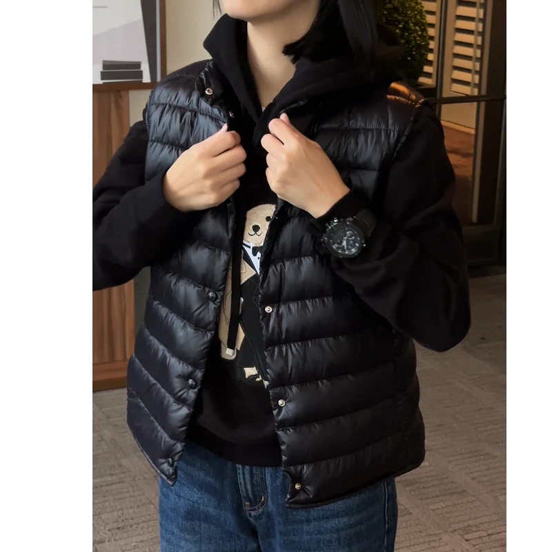 【柏栗良品】欧美风~亮面白鹅绒马夹00724