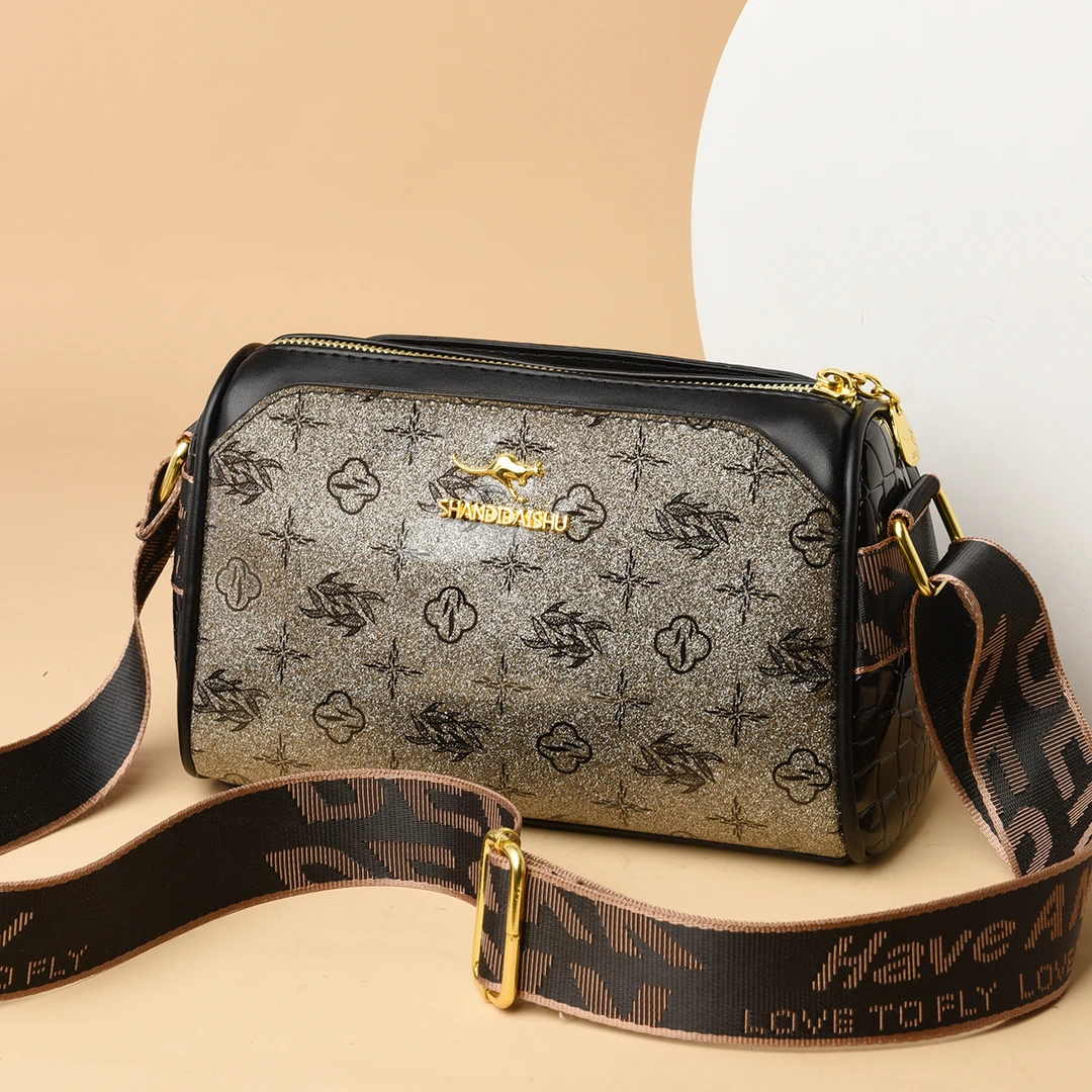 网红爆款亮面包包女2024新款轻奢枕头包大容量单肩时尚百搭斜挎包