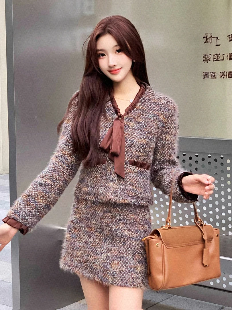 时尚甜美小香风套装女2024冬新款减龄洋气外套气质半身裙两件套