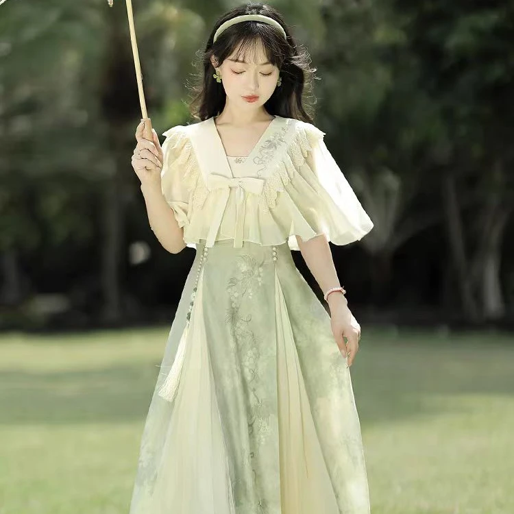 《2321-2330》连衣裙偶有微瑕洗水试穿痕迹，介意勿拍，拍下默认知晓