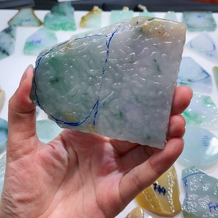 定制翡翠未镶嵌翡翠定制