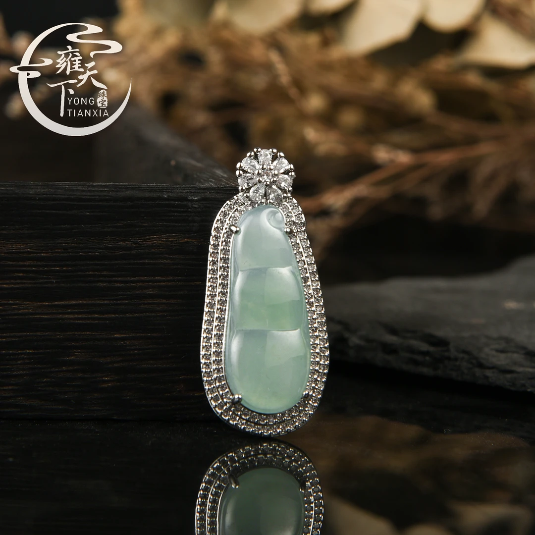 缅甸A玻璃种翡翠豆子-1 A21