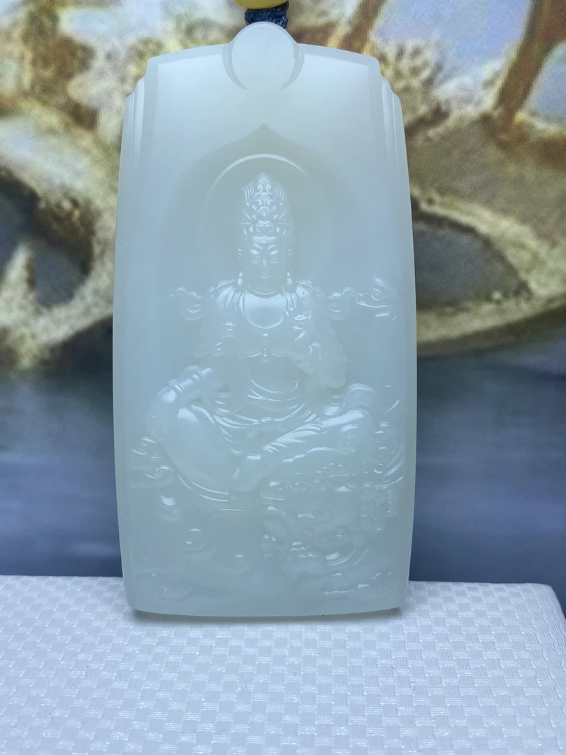 和田玉精美观音吊牌