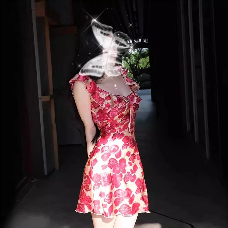 连衣裙女装显瘦公主性感气质辣妹短款时尚红色修身宴会纯欲晚礼服