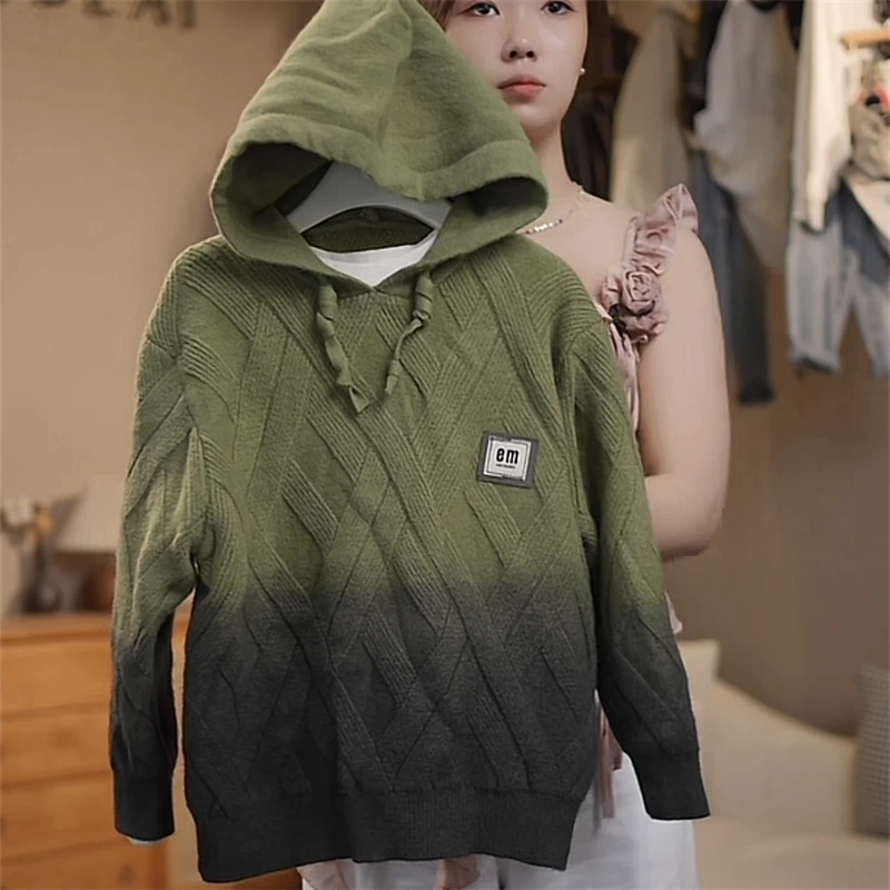 童渐变毛衣2024新款儿童针织衫洋气中大童加厚线衣外套帅气童装