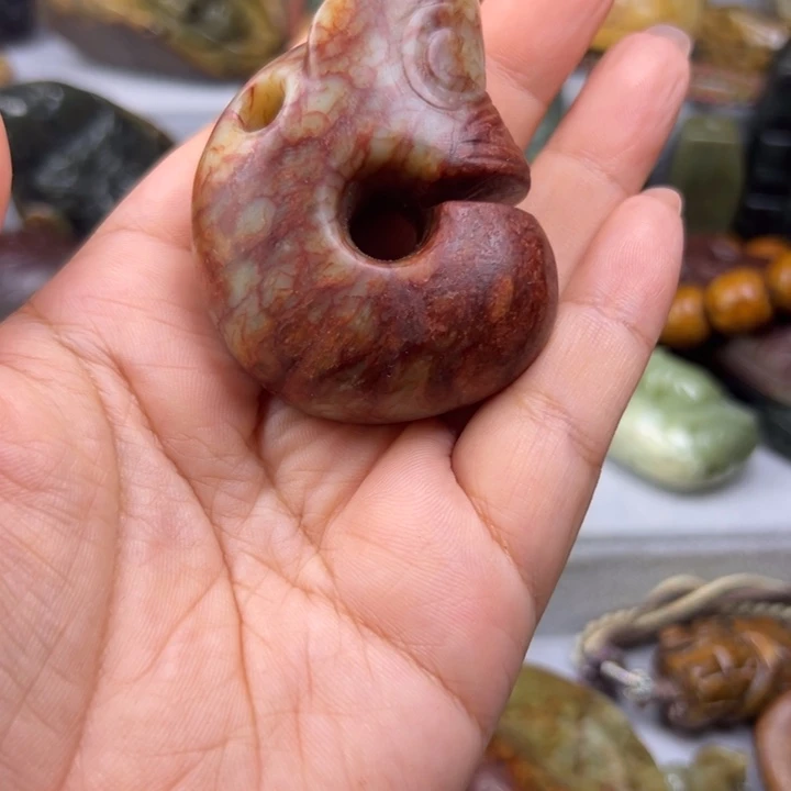 岫岩河磨玉（透闪石质玉）把件未镶嵌名*