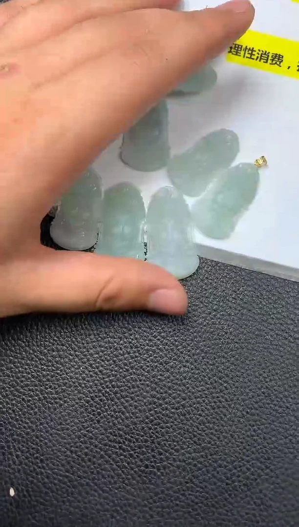 【闪购商品】定制翡翠未镶嵌多样性发货只发一件1