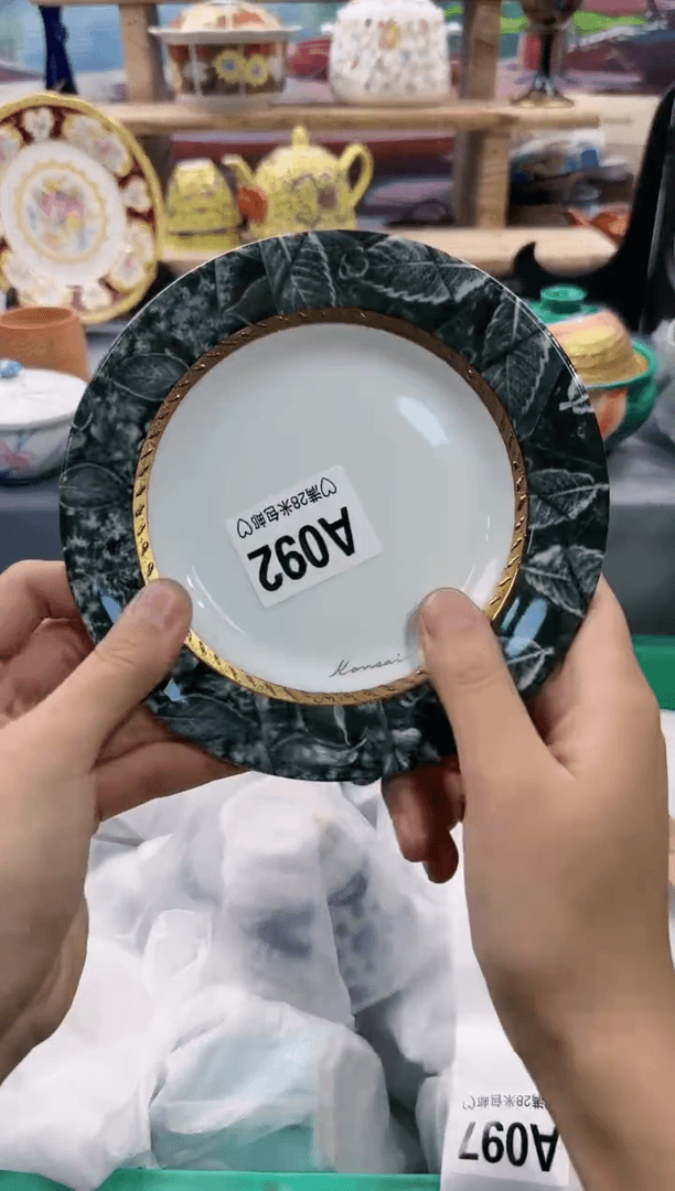 【闪购商品】瓷片除破损外 不退不换A092