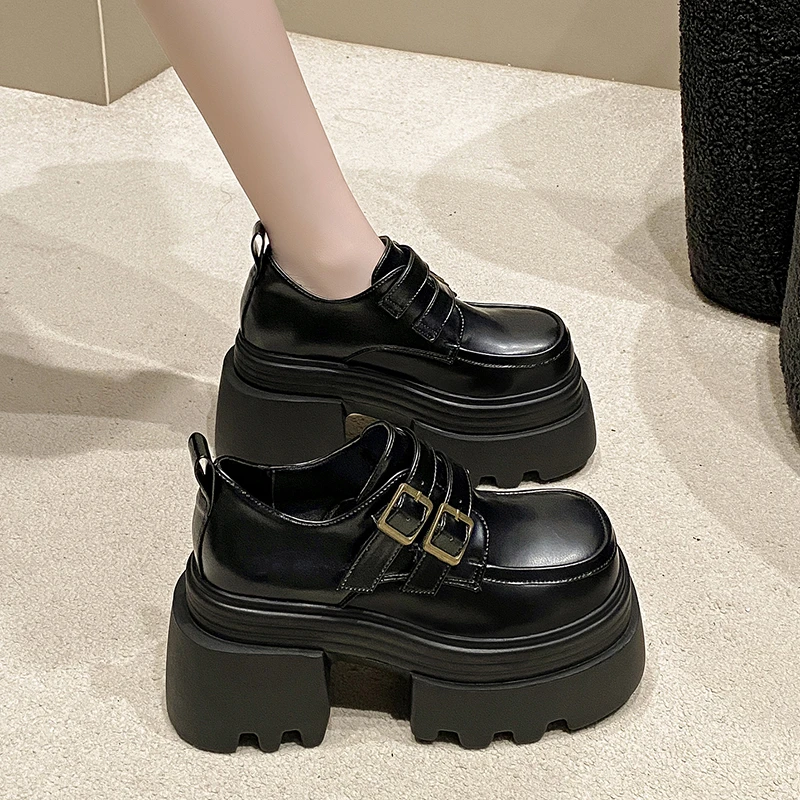 厚底高级感乐福鞋女2025春季新款爆百搭粗跟增高单鞋英伦风小皮鞋