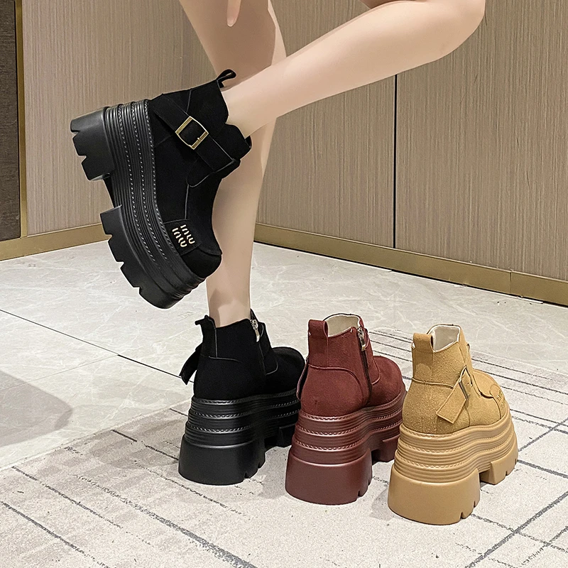 欧货松糕厚底马丁靴女2024冬季新款英伦风复古小个子增高加绒短靴
