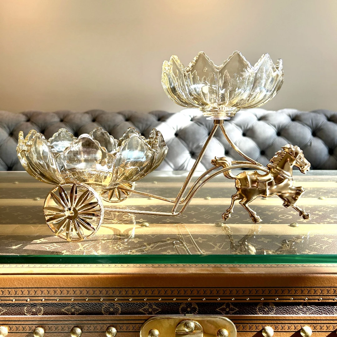 创意轻奢马车玻璃果盘干果盘现代简约家居客厅餐桌北欧风格台摆件