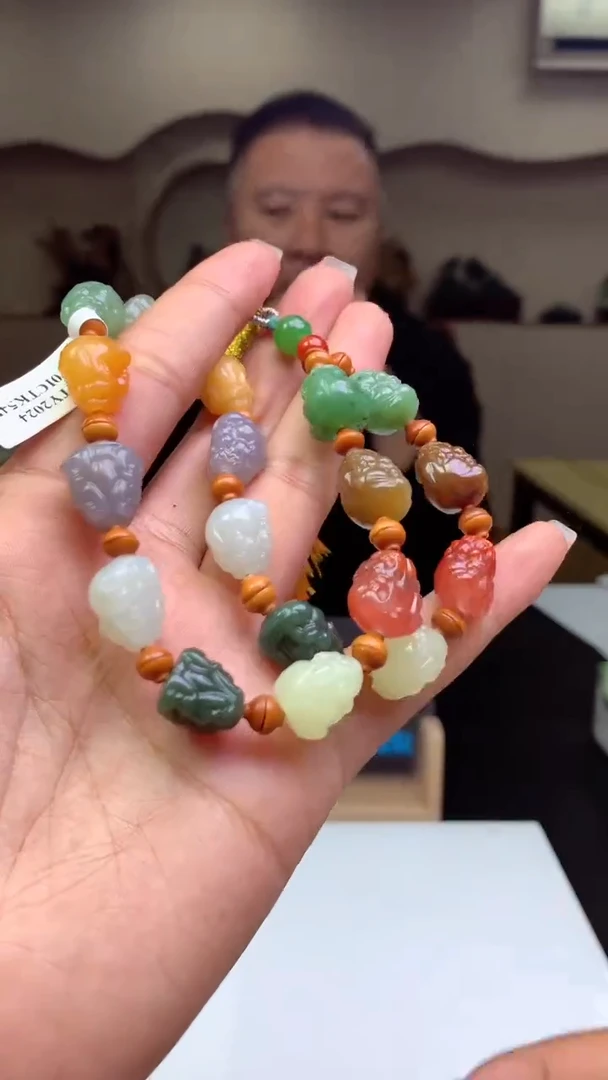 【闪购商品】定制和田玉多样性发货（拍一发一）