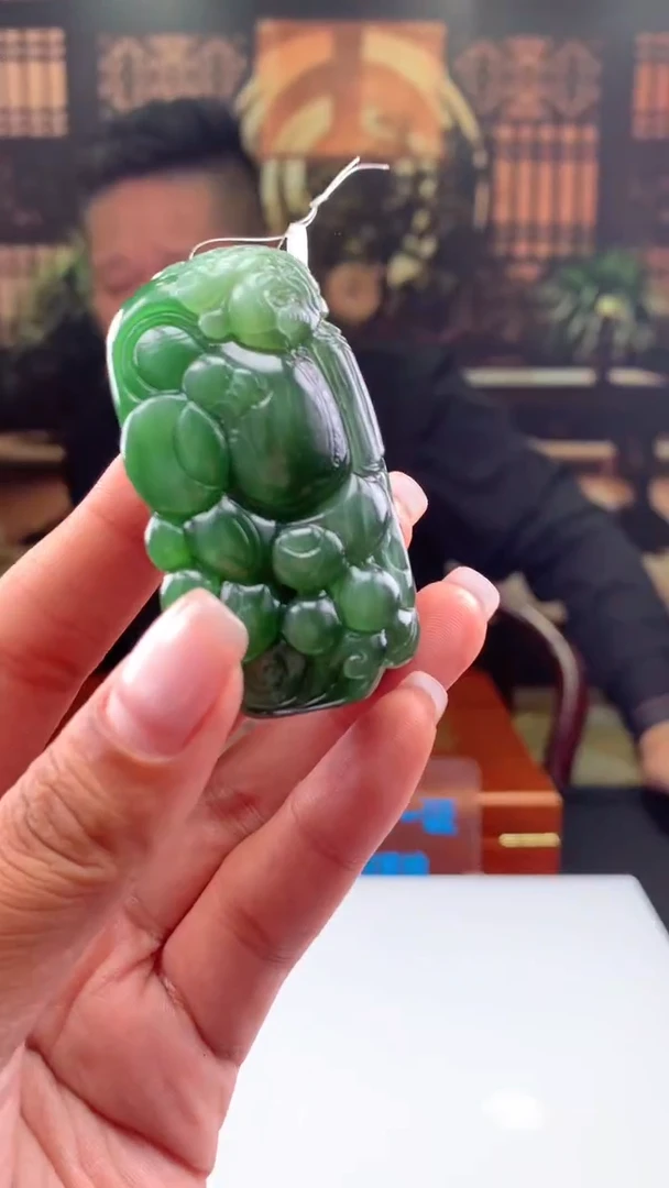 【闪购商品】定制和田玉拍一发一