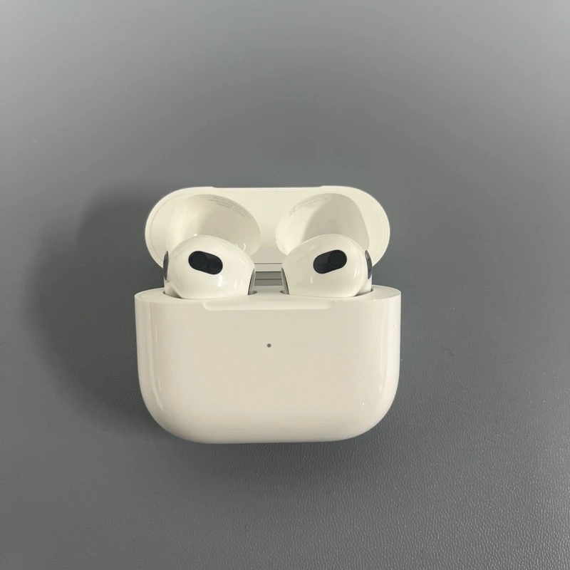 95新  Apple/苹果 AirPods 3  三代无线蓝牙耳机  通用