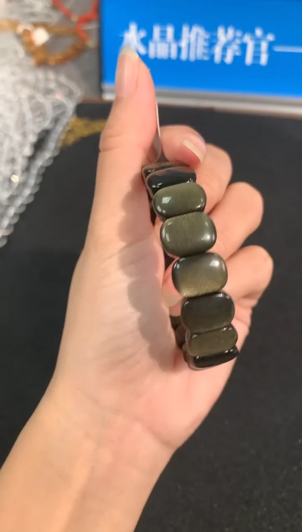 【闪购商品】水晶手链银S925镶嵌4号金耀手牌