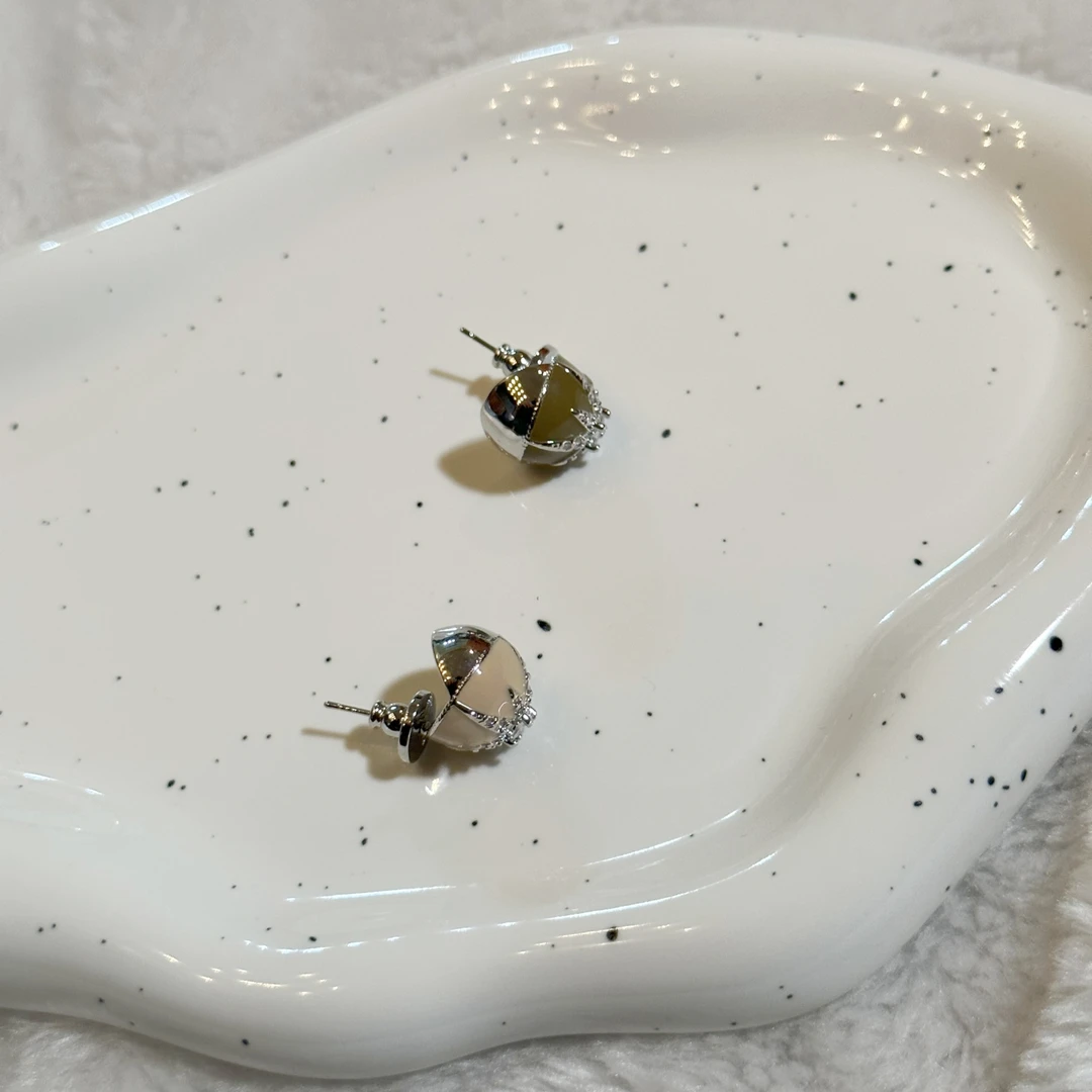 铜合金合成锆石耳饰 耳钉轻奢时尚5242