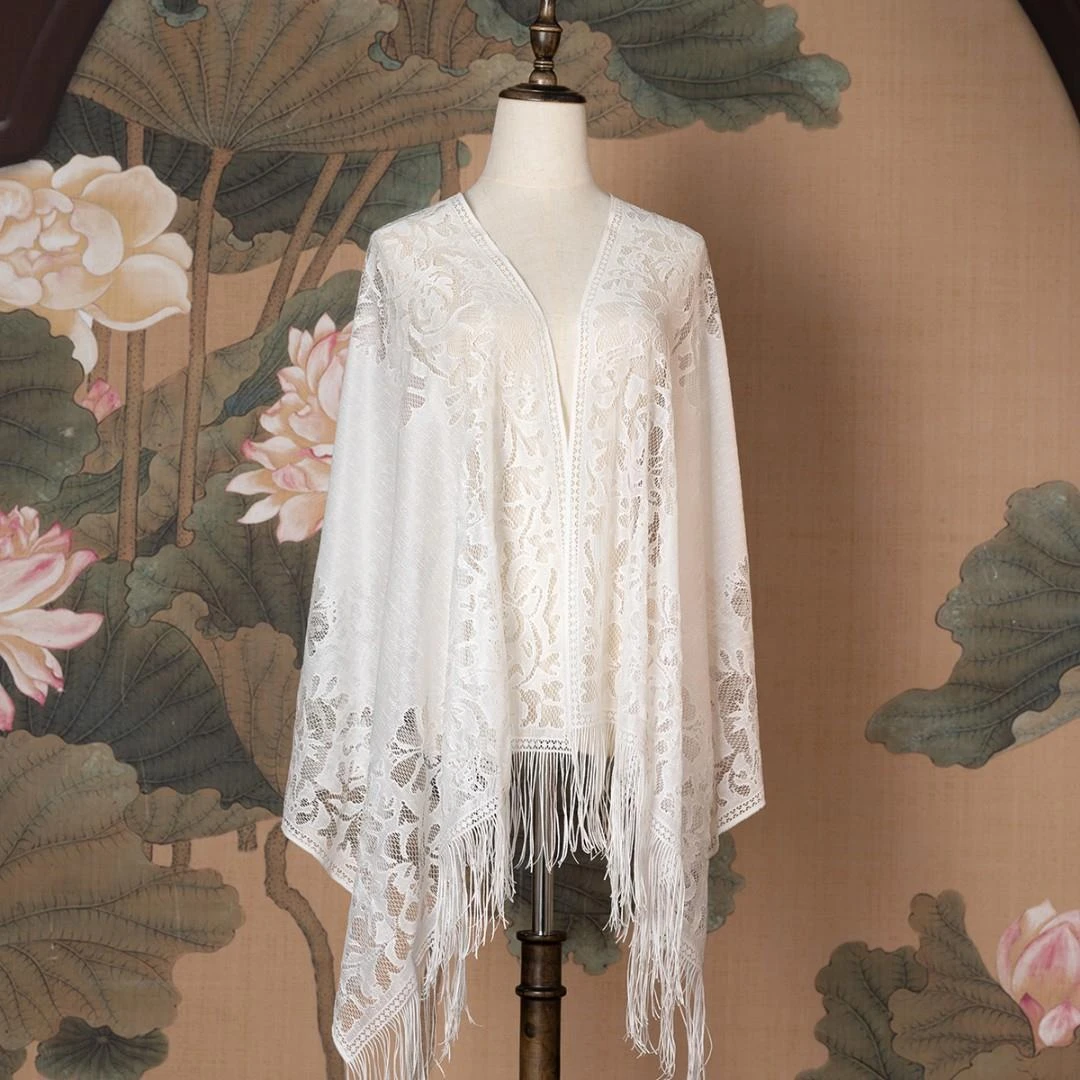 旗袍外搭夏季薄款防晒蕾丝披肩外搭提花丝巾民族风流苏女演出晚宴