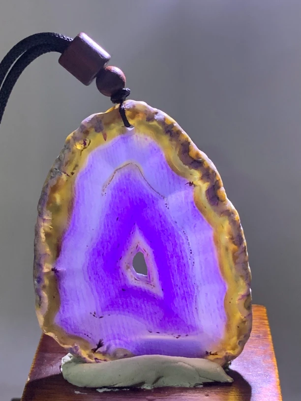 天然巴西玛瑙原石切片紫色正品珠宝1675尺寸70/50/5mm