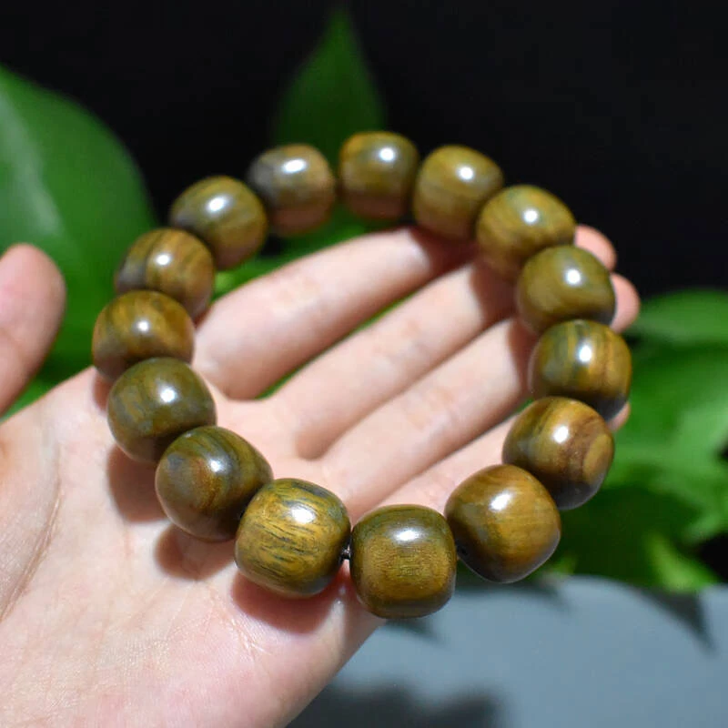 阿根廷绿檀 老型珠和算盘珠阳光晒晒会逐渐变绿，淡淡的清香 手串