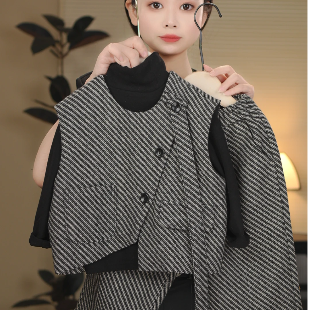 现货【条纹控】2025春秋季新品潮流西装时尚男童女童儿童套装28781