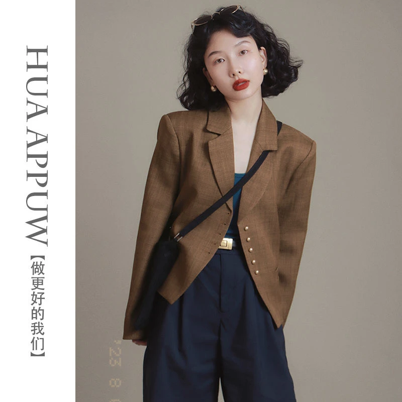 时尚法式复古立挺高级感长袖短外套女装2024秋季新款宽松百搭西装