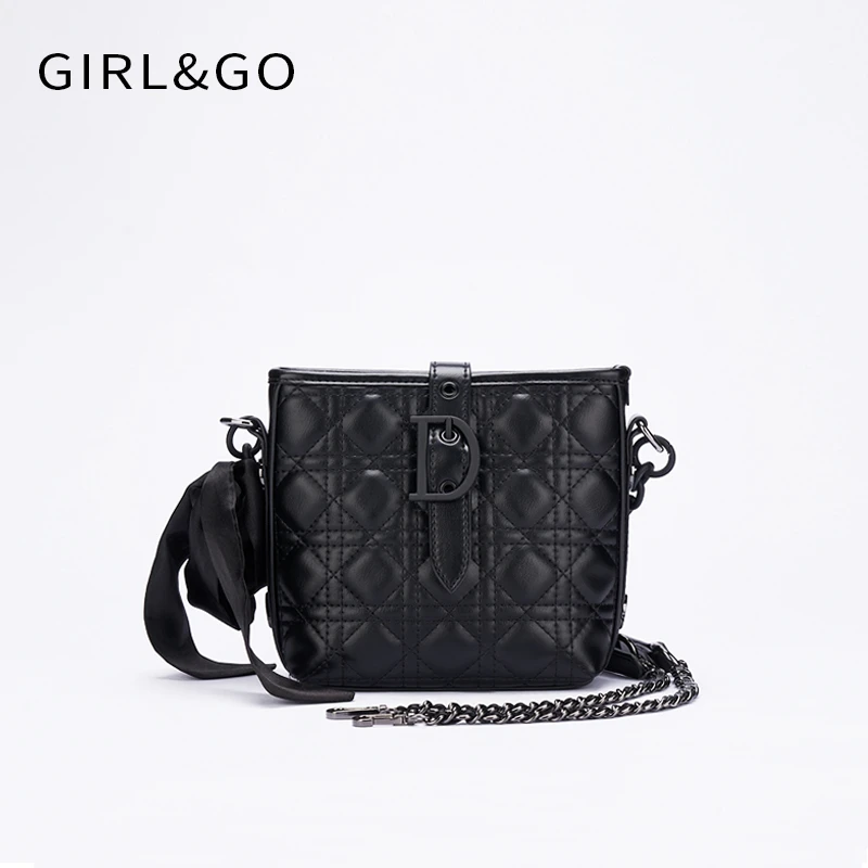 girl.go黑色水桶包菱格小香风经典格纹流浪包