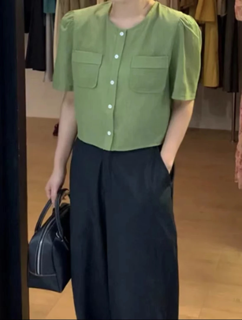 Miss Huo 双口袋短袖衬衫 A 绿色 24510