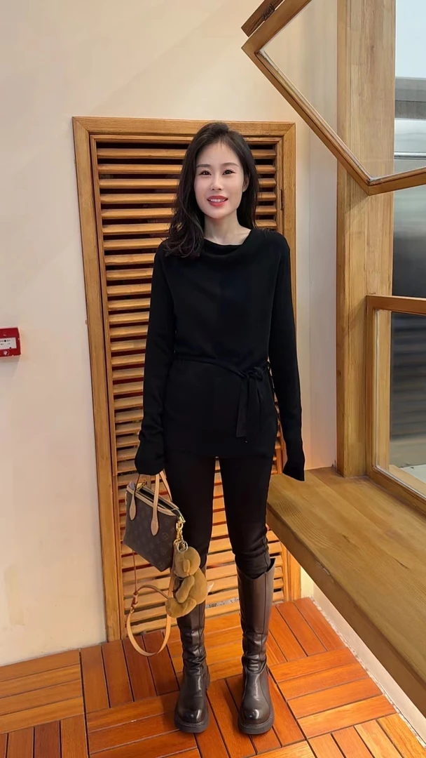 Miss Huo 加绒牛仔小脚裤 黑色 B 9503