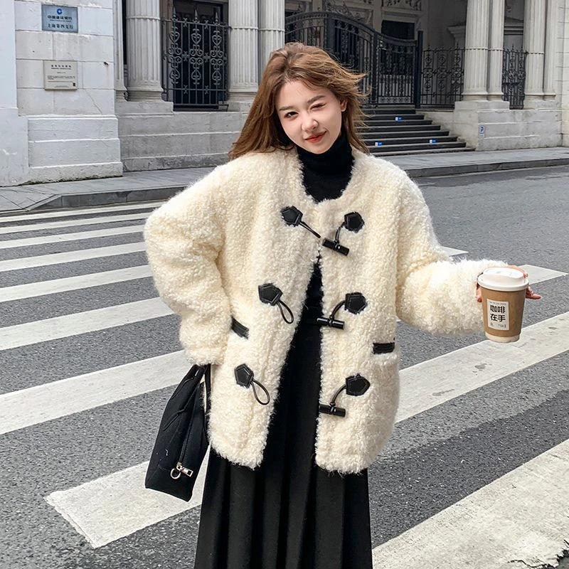 721-730韩版时尚撞色宽松加厚保暖外颗粒绒外套