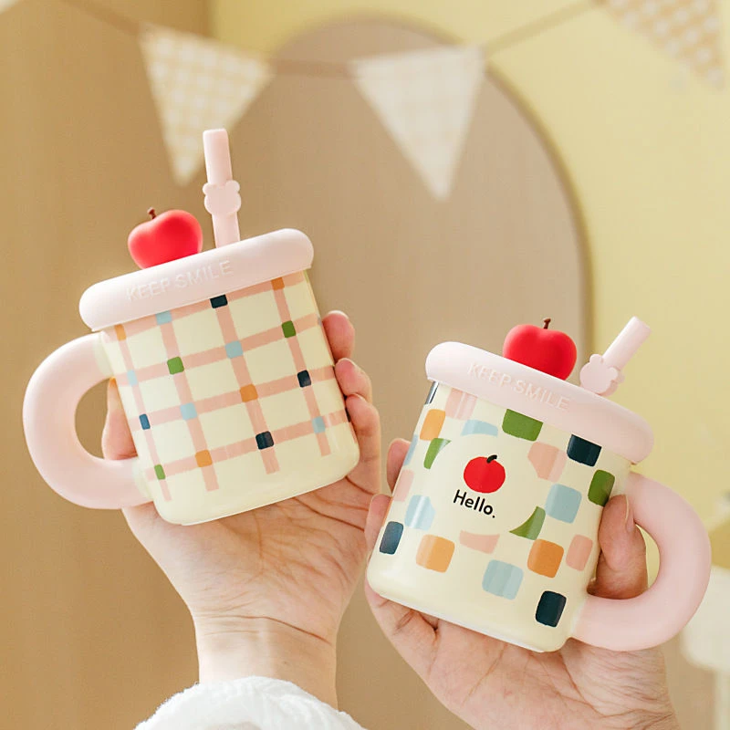 可爱陶瓷马克杯家用波点女生带盖高颜值创意杯子水杯早餐吸管
