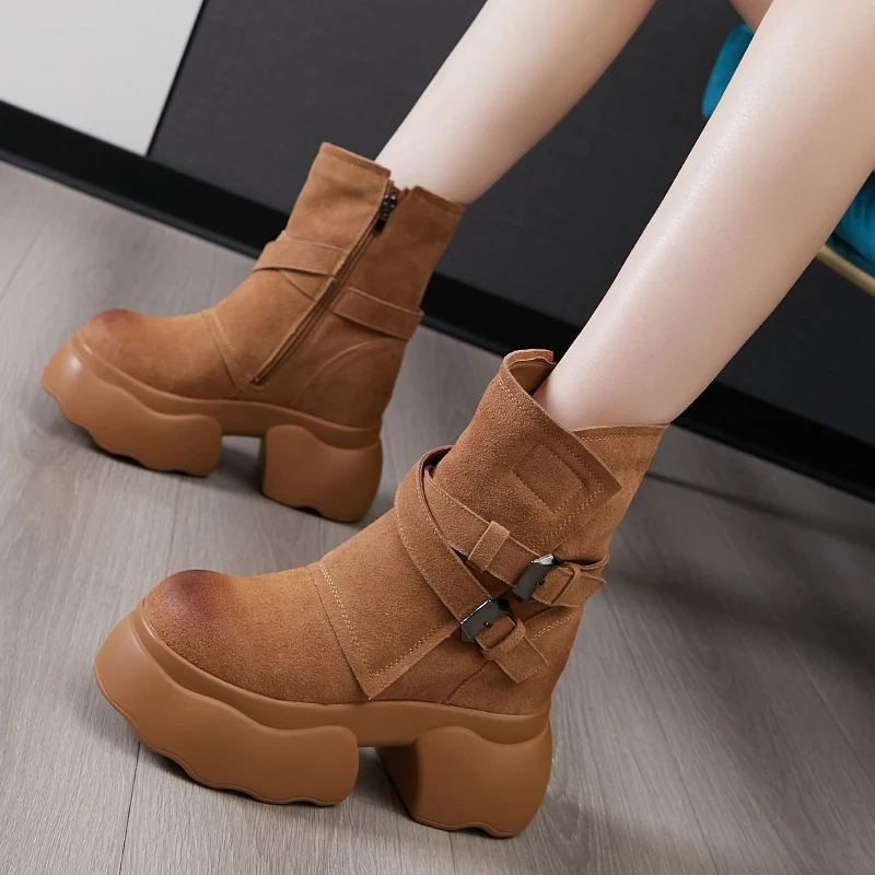 震地王内增高马丁靴女2024新款秋季厚底机车短靴子磨砂牛皮大黄靴