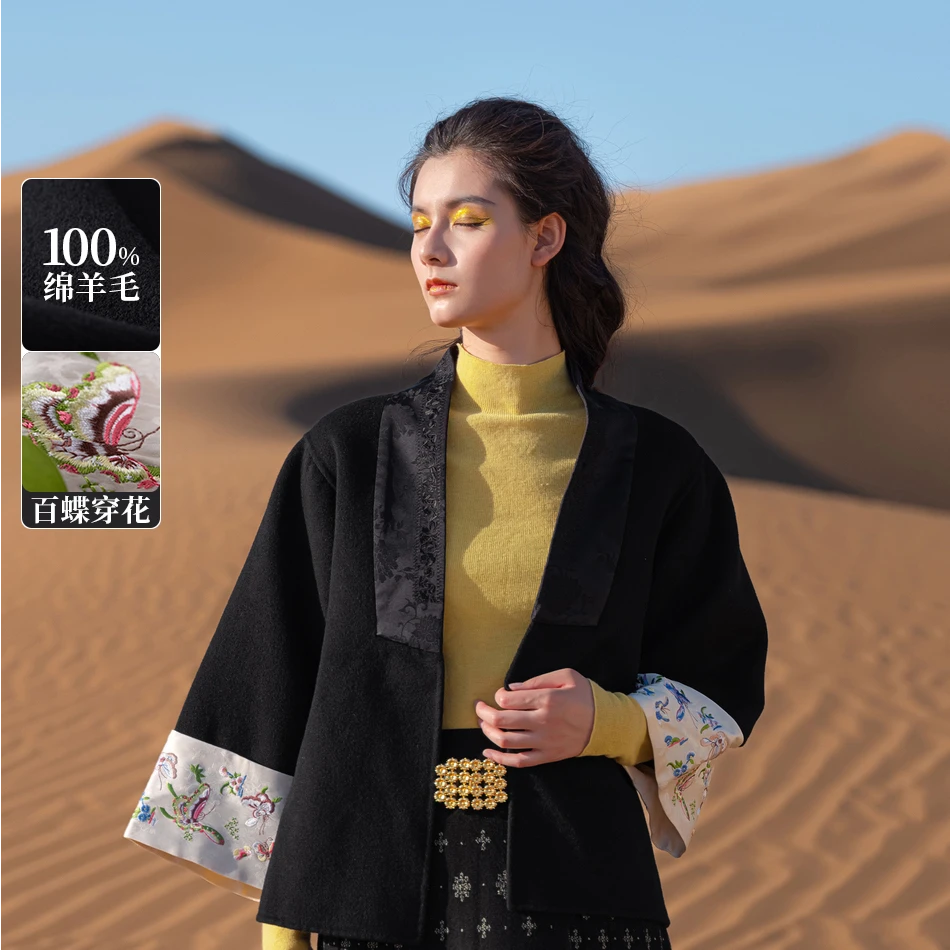 生活在左100%绵羊毛双面呢外套新中式蝶花刺绣秋冬新品上衣女