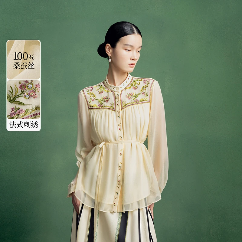 生活在左桑蚕丝衬衣法式绣花宽松优雅复古气质2025春季新品上衣女
