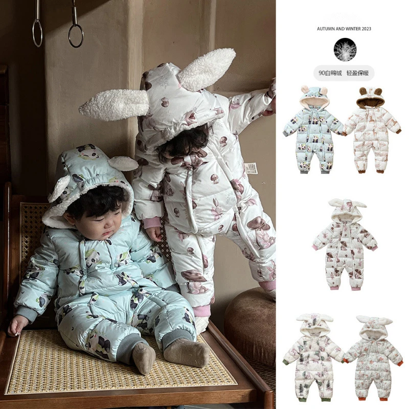 婴儿儿童连体羽绒服0-3岁婴幼儿连帽加厚白鸭绒外出服冬长款季衣