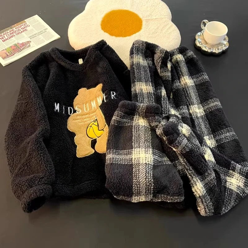 ins韩风珊瑚绒连帽睡衣女秋冬季网红卡通小熊保暖毛绒家居服套装