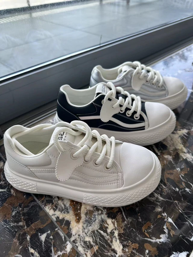 意尔康女百搭小白鞋5171AD09533W