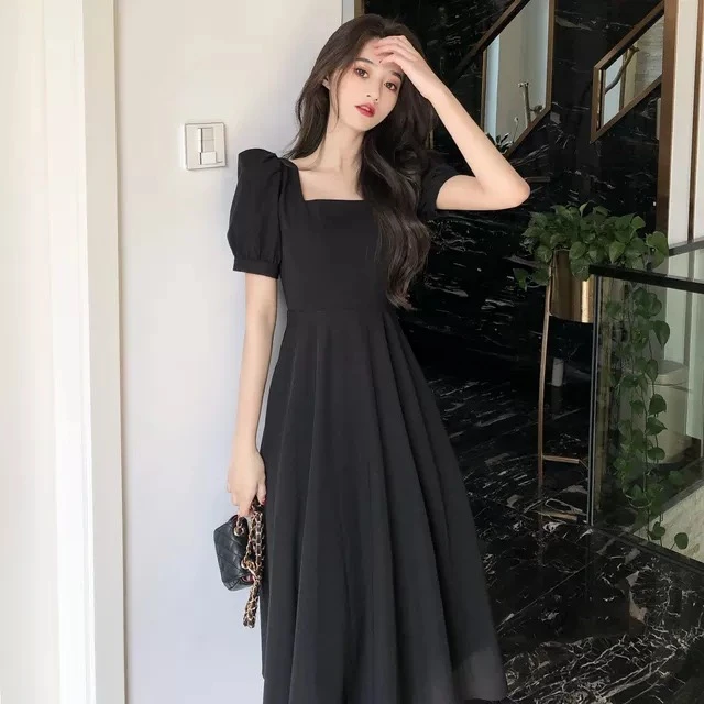 赫本风方领小黑裙长款气质连衣裙女神范夏天收腰显瘦过膝长裙通勤