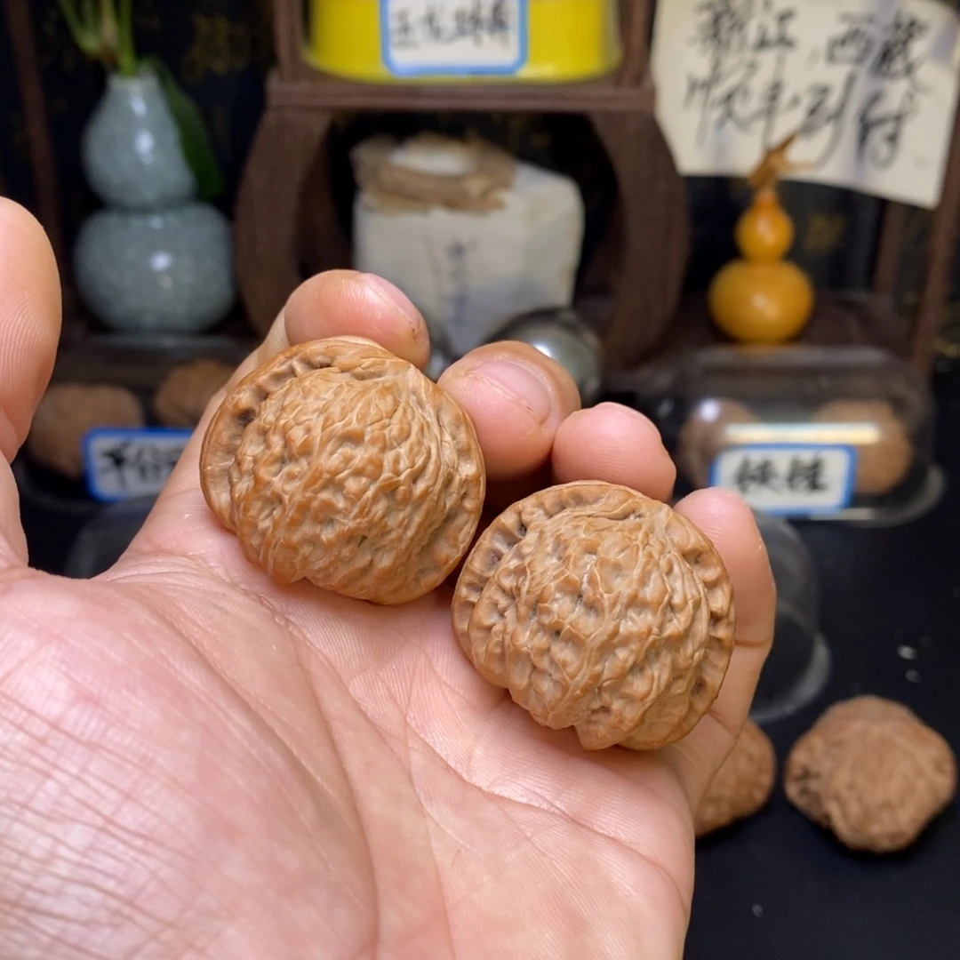 文玩核桃吊坠觀**雨35闷白