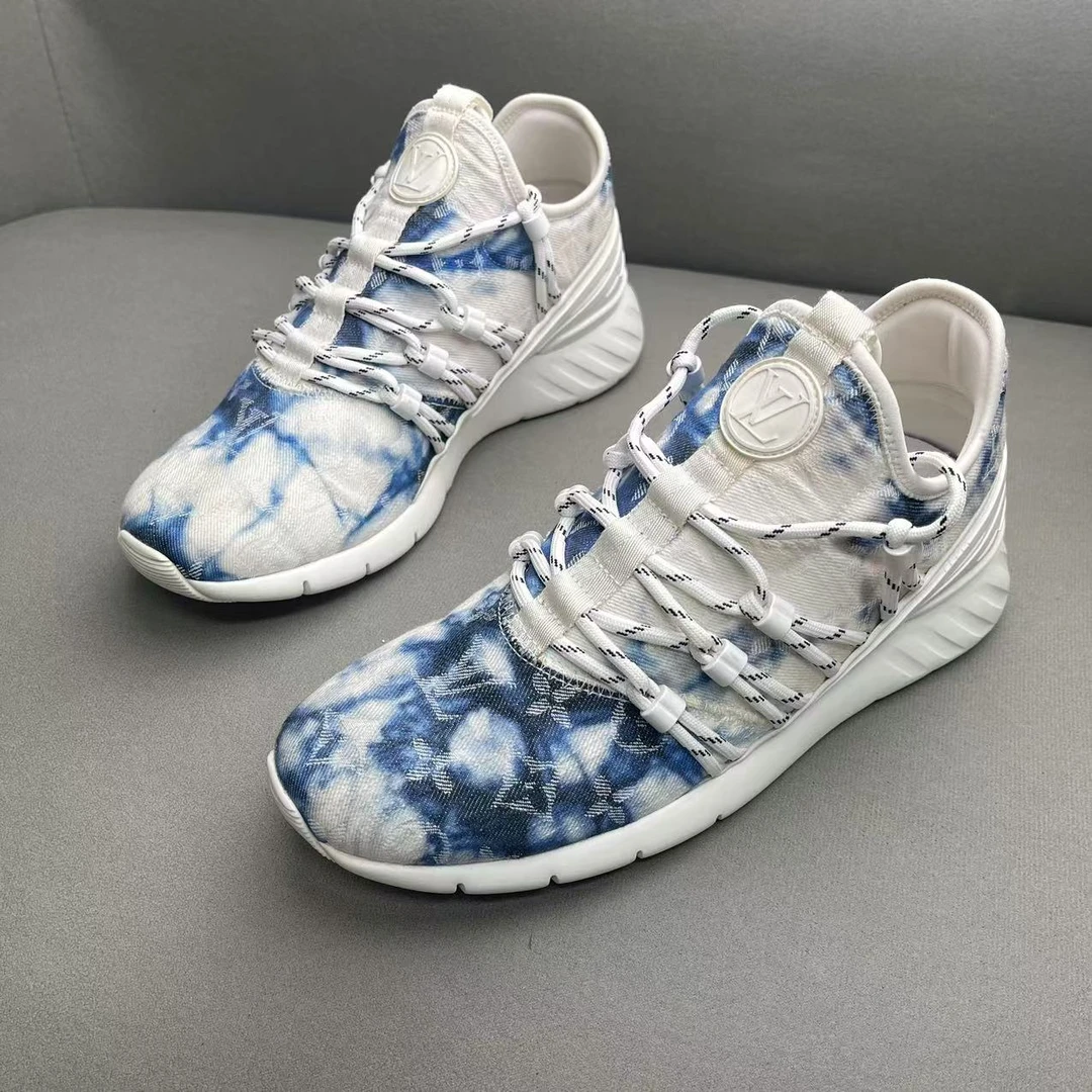 95新 LouisVuitton/路易威登 白蓝帆布老花百搭轻便运动鞋 38码
